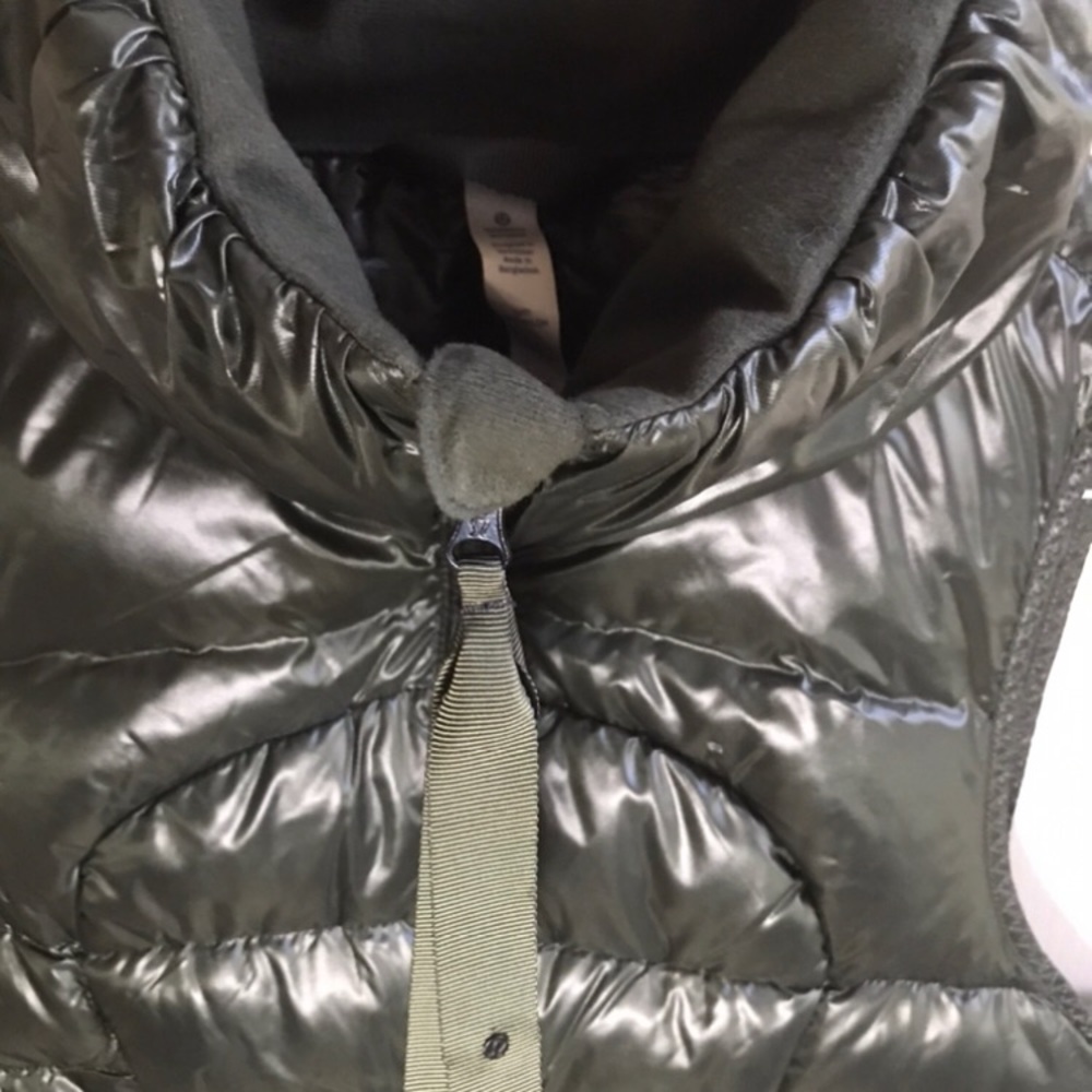 🍒LULULEMON sz 6 FLUFFIN AWESOME GOOSE DOWN VEST 800-Fill Power GATOR GREEN - Picture 3 of 6